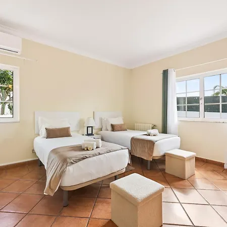 Girassol By Algarve Holidays * Αλμπουφέιρα