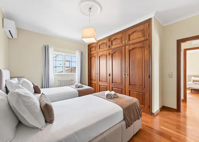 Girassol By Algarve Holidays Villa Albufeira